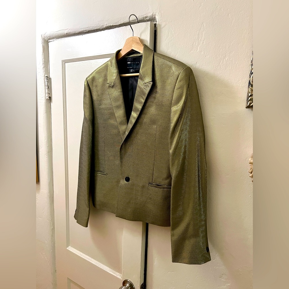 ASOS Shiny Gold Blazer. 38L